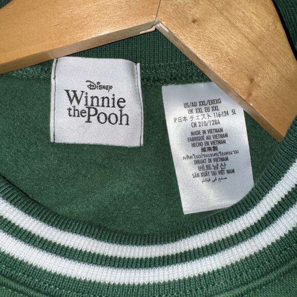 Embroidered Oversized 2X Disney Winnie The Poo Sweatshirt - Picture 4 of 8